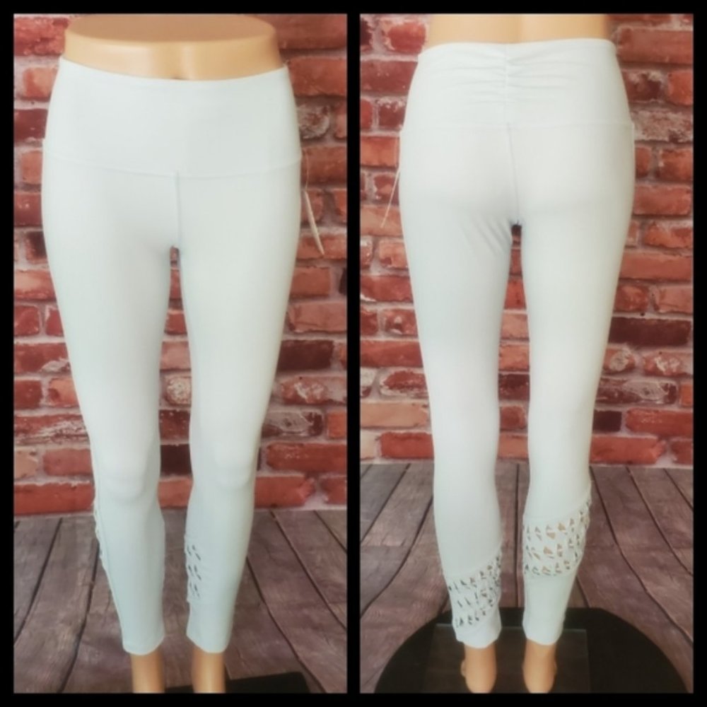Free People Revelation Leggings Small NWT - Picture 5 of 6